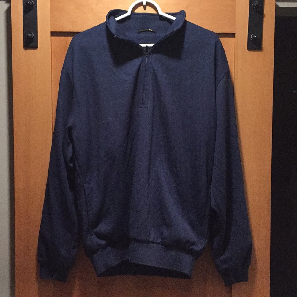 Slazenger arrowhead golf course pullover